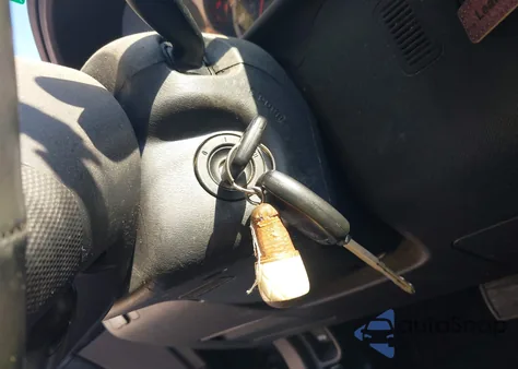 2006 Honda Cr-V Lx z USA, uszkodzony, nr VIN SHSRD685X6U404599